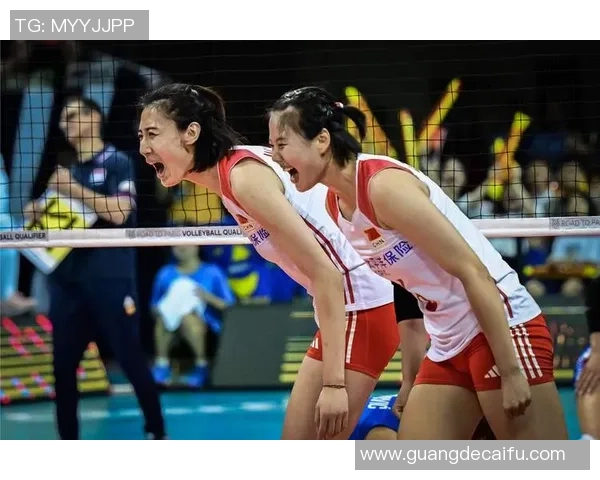 中国女排与巴西队激战第三局精彩瞬间回顾与分析
